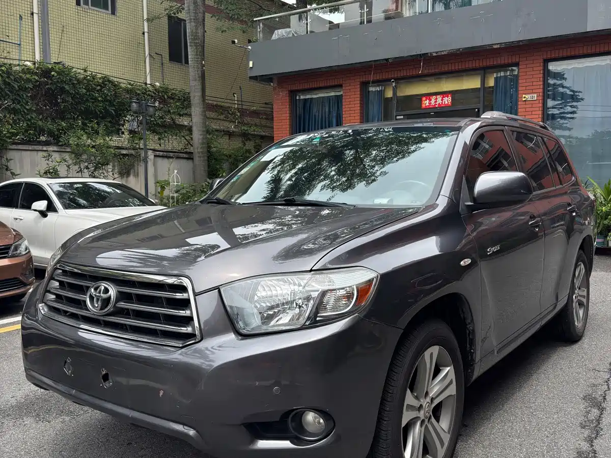 Toyota Highlander 2010 2009 2.7L 2WD 7-Seater Premium