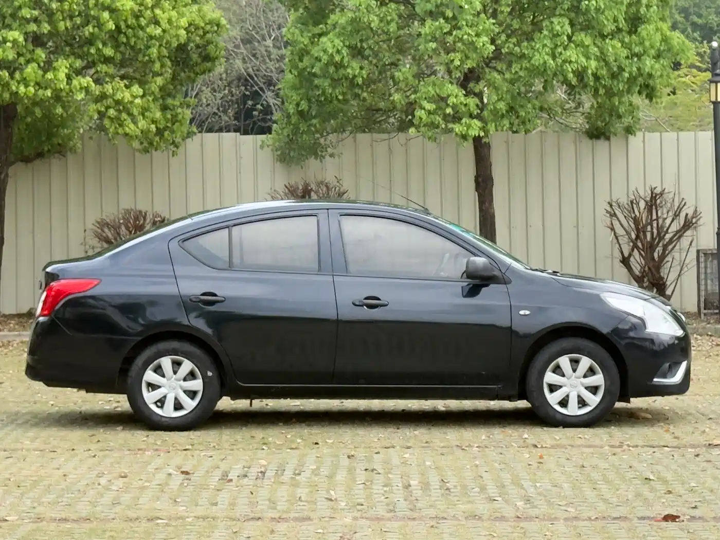 Nissan Sunny 2016 2016 1.5XE CVT Leading Edition