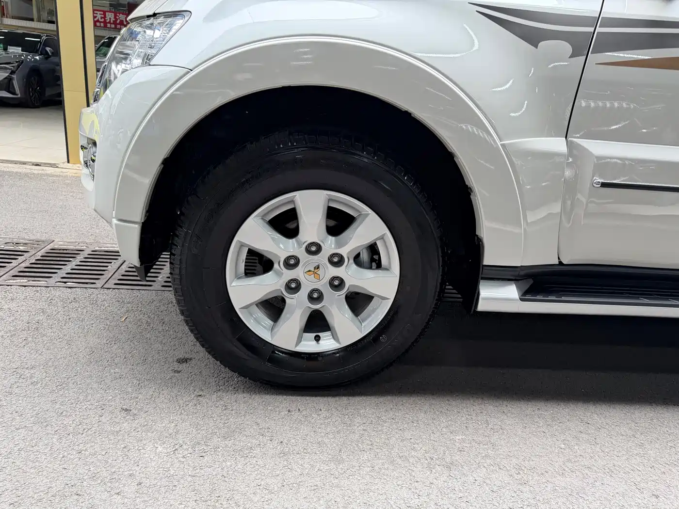 Mitsubishi Pajero (Import) 2023 2020 Collector's Edition 3.0L Auto Premium Off-road