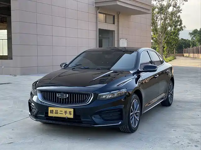Geely Preface 2.0TD, Люкс