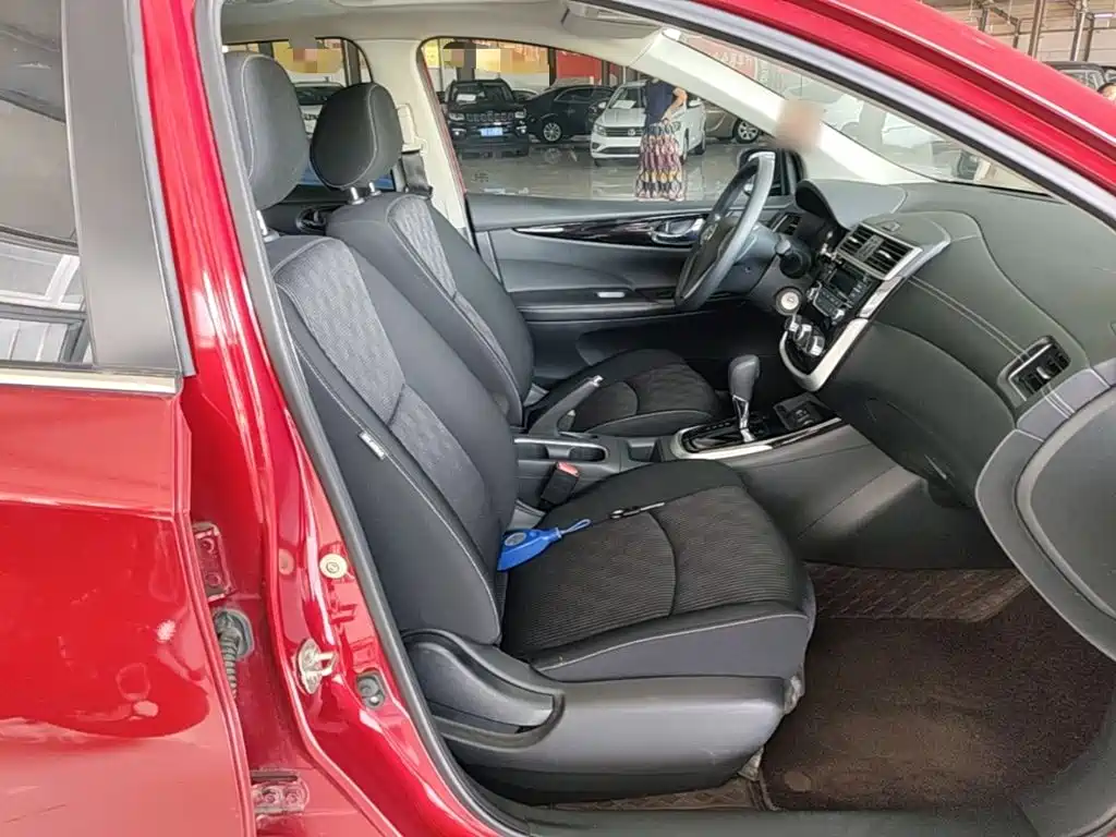 Nissan Tiida 2024 2024 1.6L CVT Cool Sport Edition