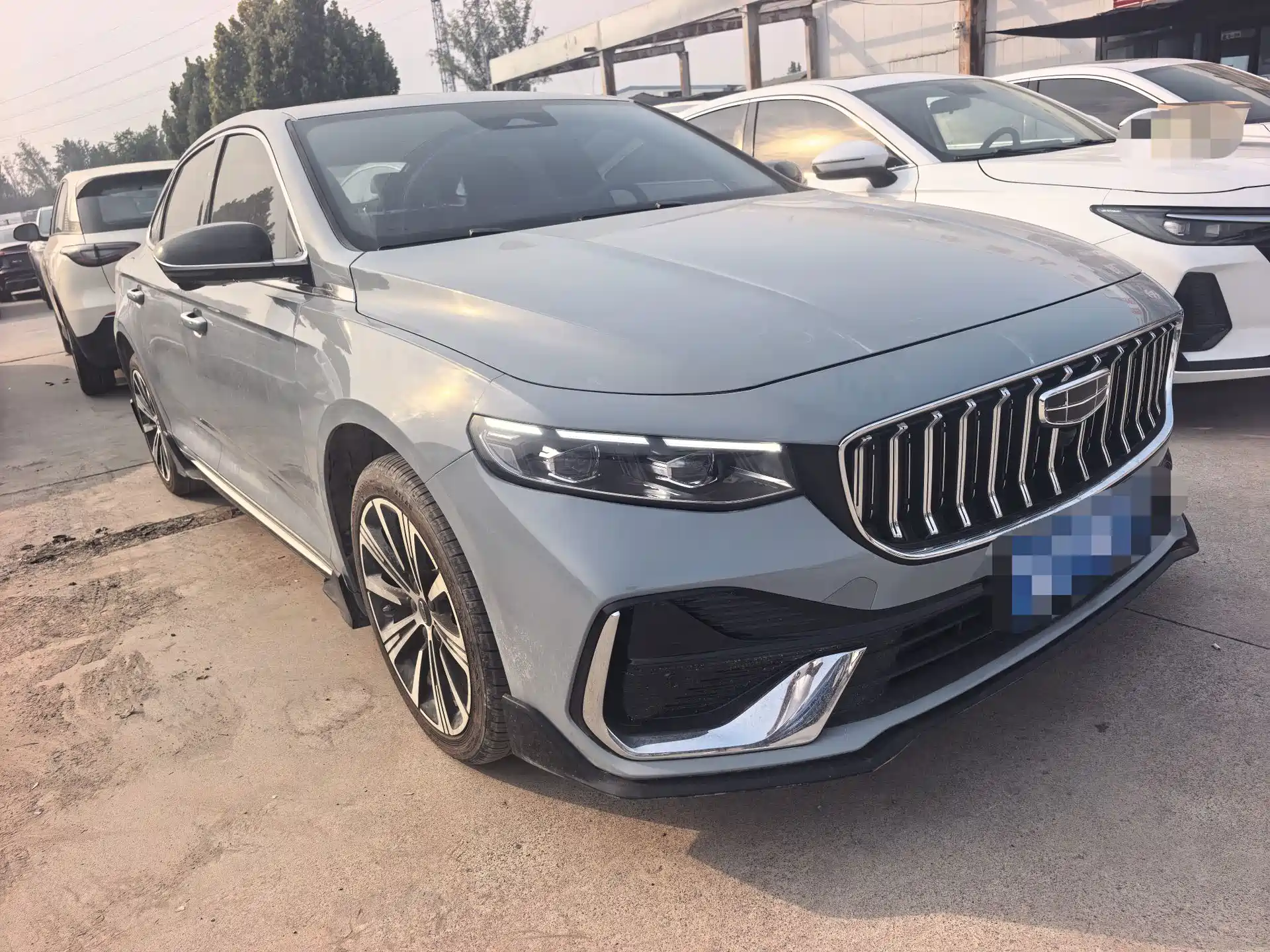 Фото 3 - Geely Preface