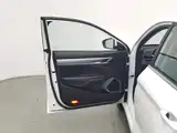 Фото 8 - Geely Binrui