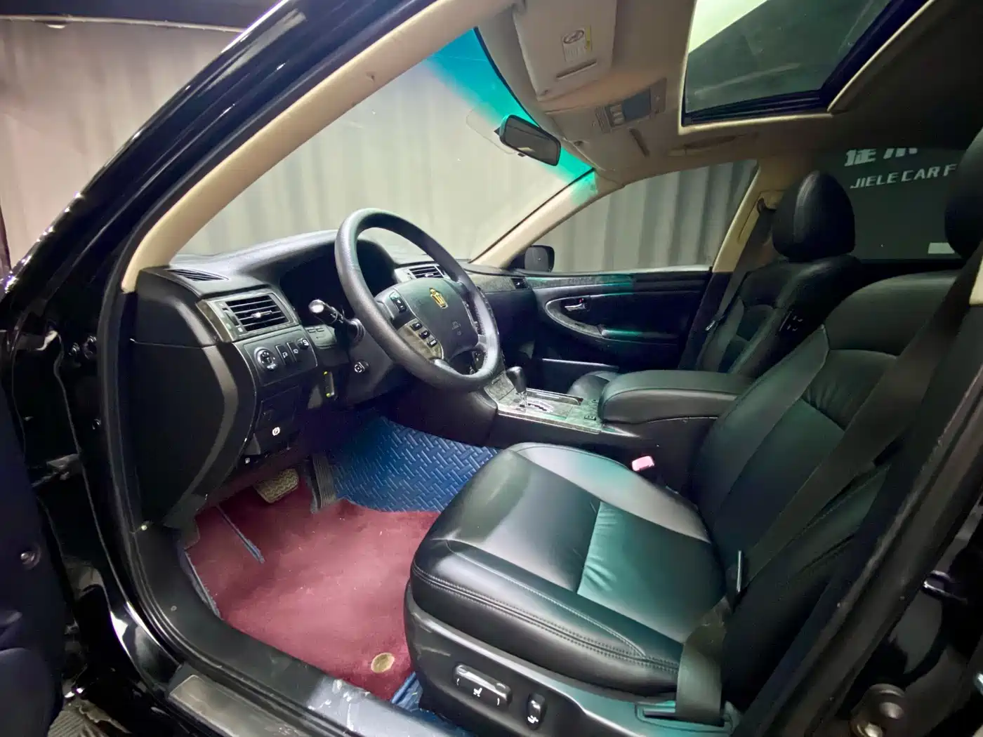 Toyota Crown 2006 2005 Model 3.0L Royal Saloon