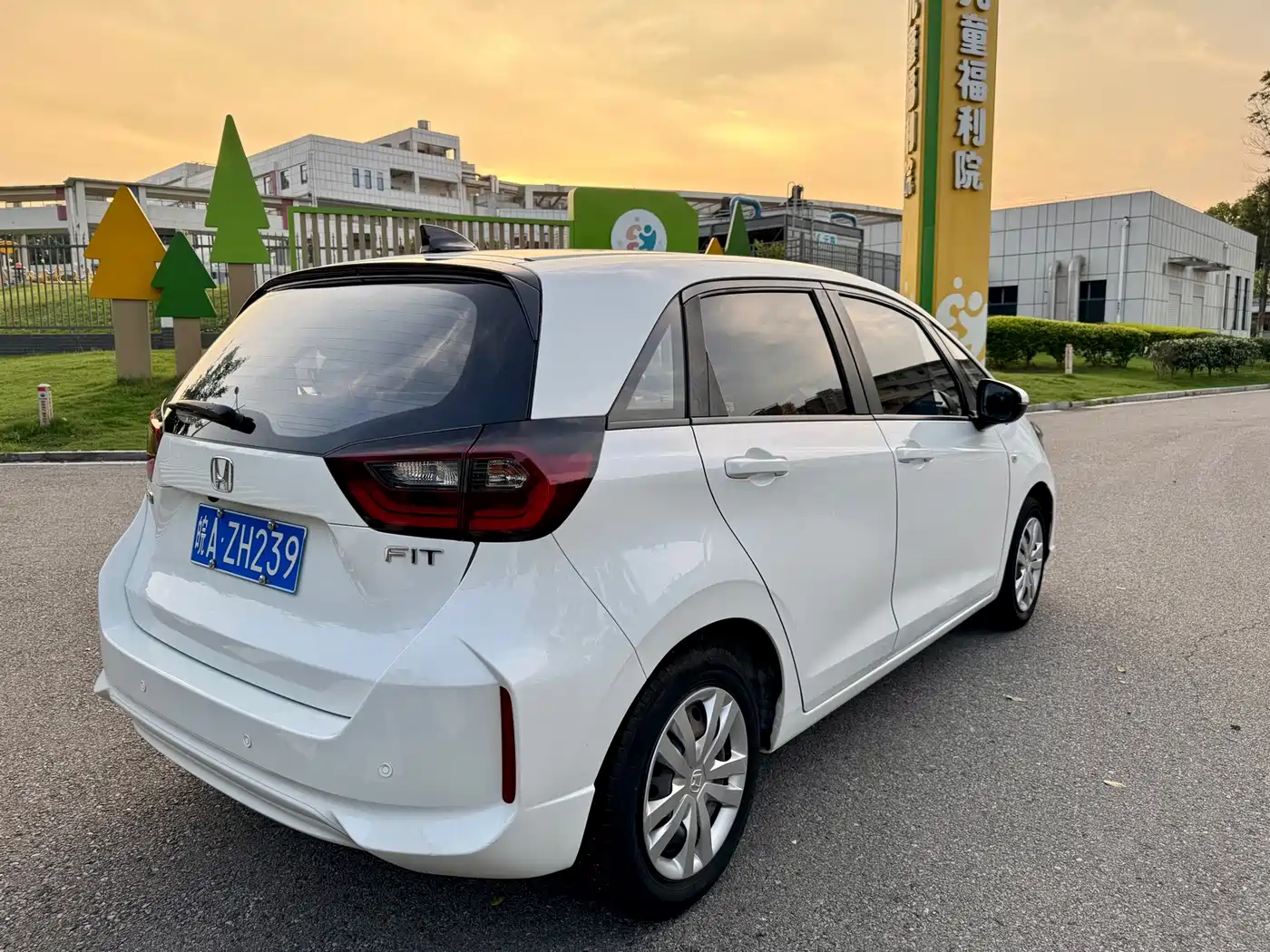 Фото 16 - Honda Fit