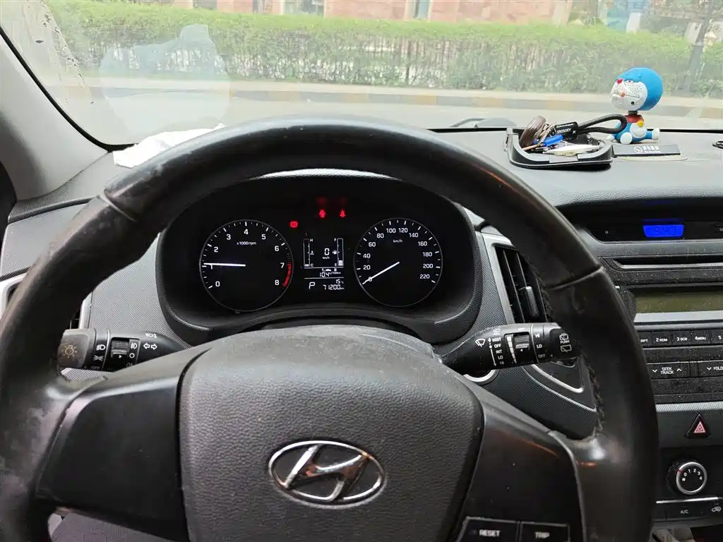 Hyundai Beijing Hyundai ix25 2015 1.6L Automatic 2WD Smart GLS фото 4