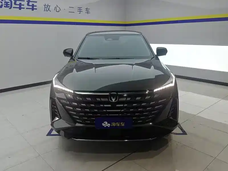 Changan UNI-Z New Energy 2024 2024 Blue Whale Smart Electric iDD 125km Excellence Model