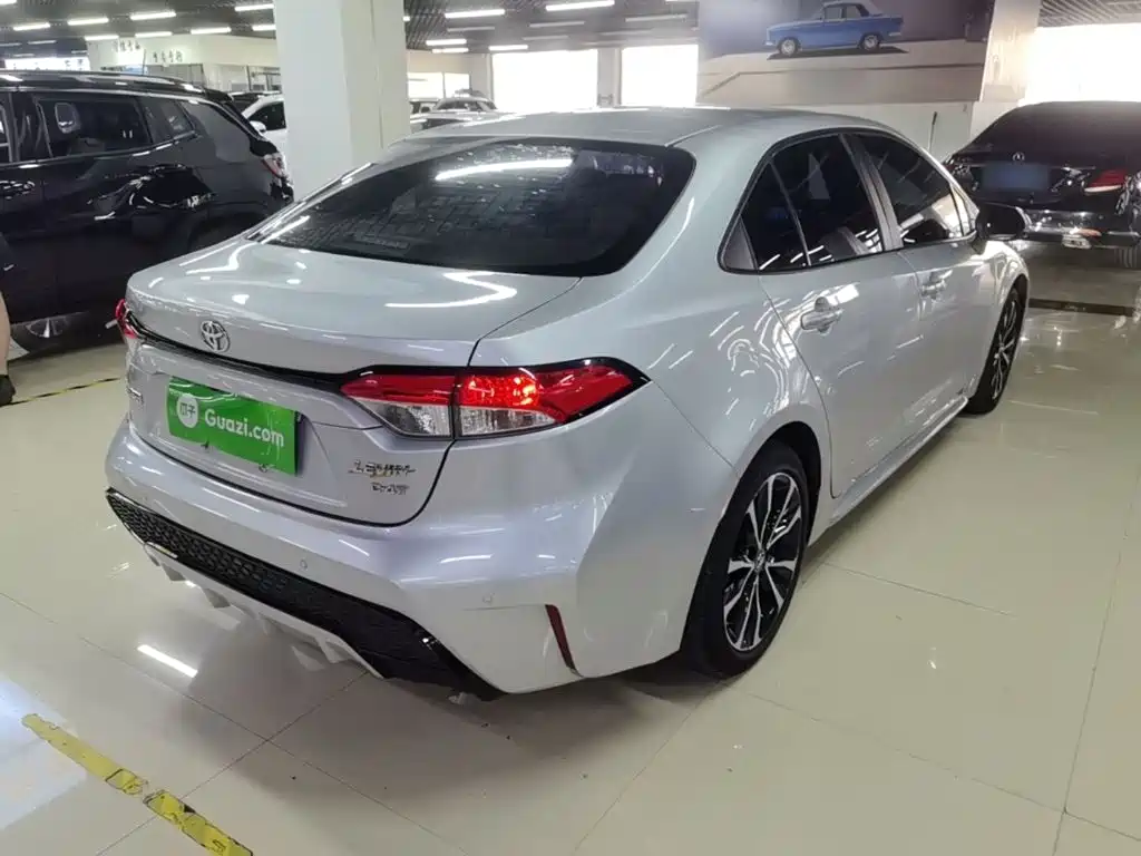 Фото 7 - Toyota Levin