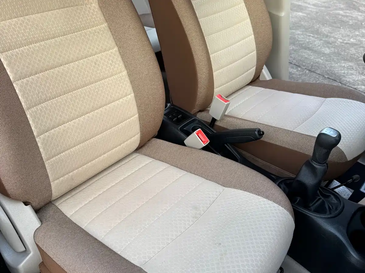 Venucia R30 2016 2016 1.2L Manual Premium Edition
