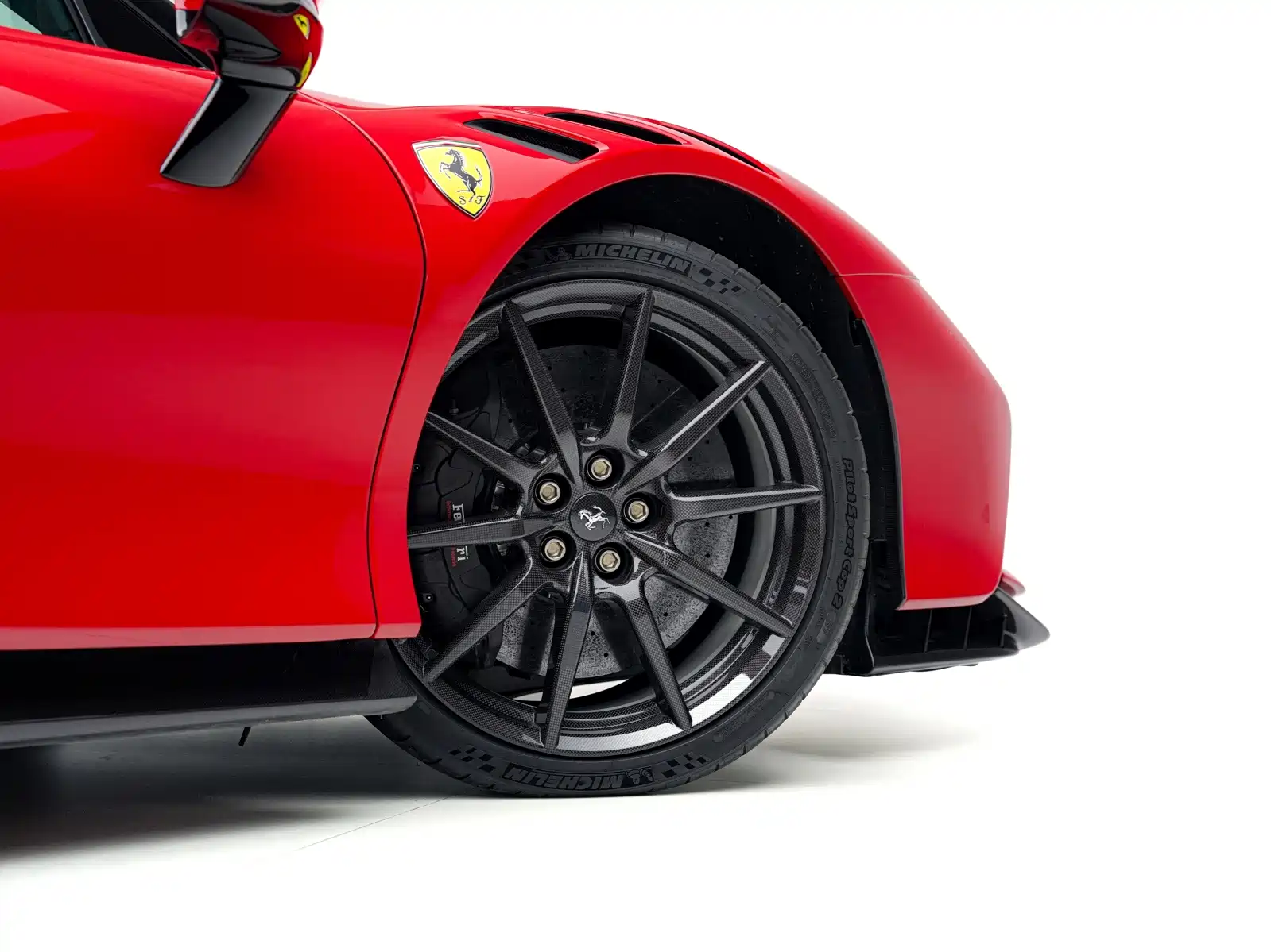 صورة 5 - Ferrari SF90