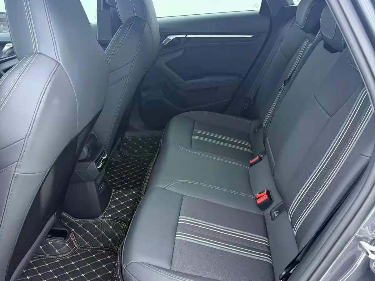 Фото 9 - Audi A3