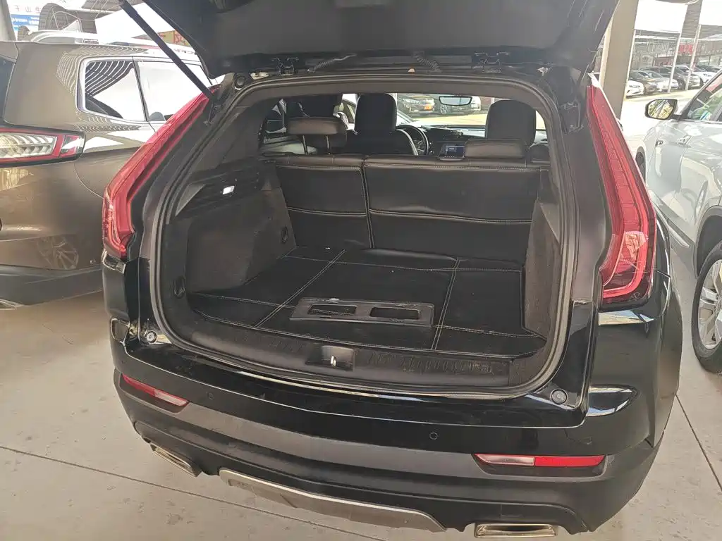Cadillac XT4 2019 2018 Model 28T 2WD Technology