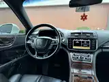 Фото 18 - Lincoln Continental
