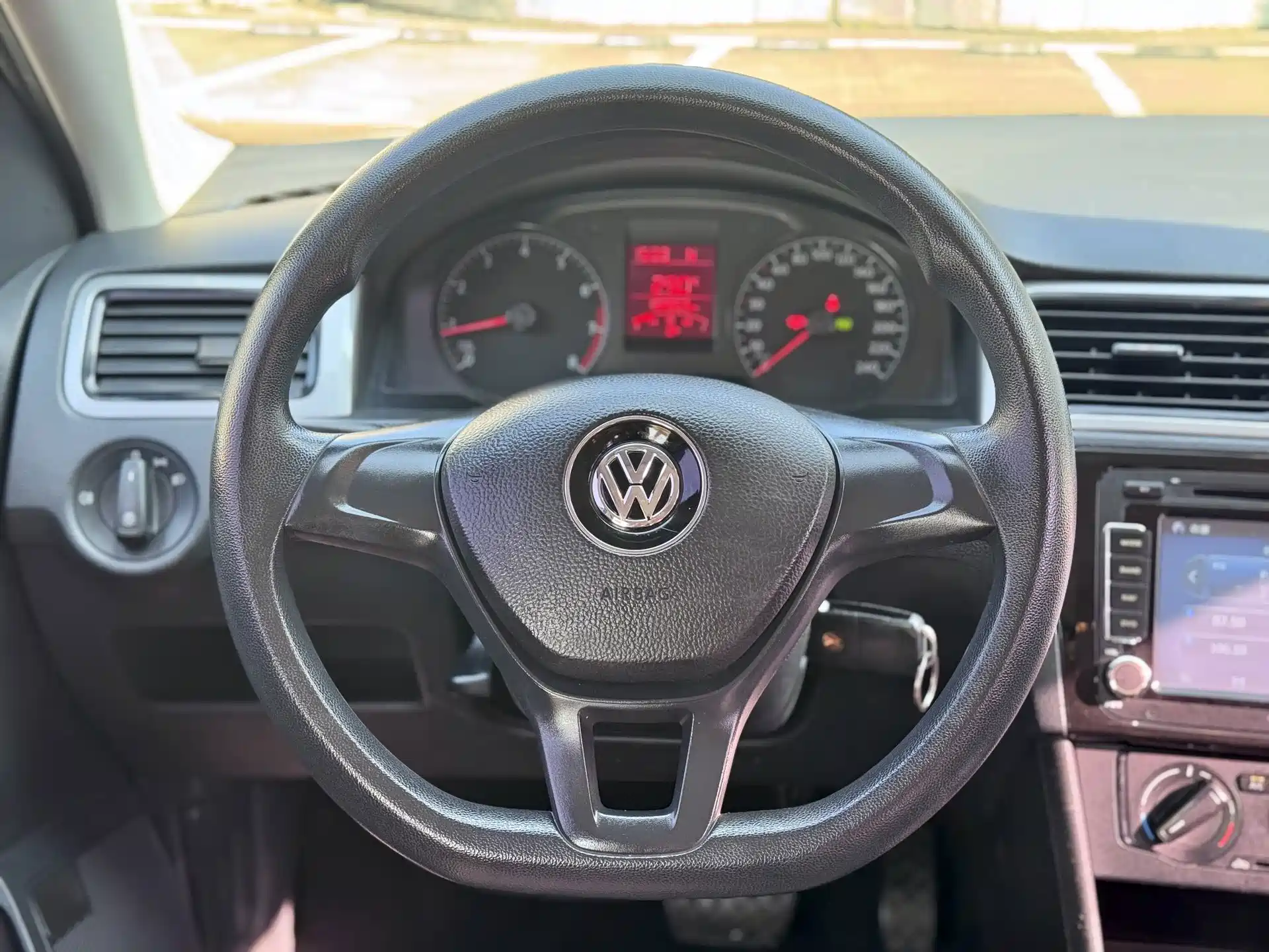 Photo 9 - Volkswagen Santana