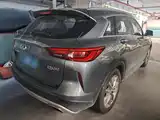 Photo 7 - Infiniti QX50