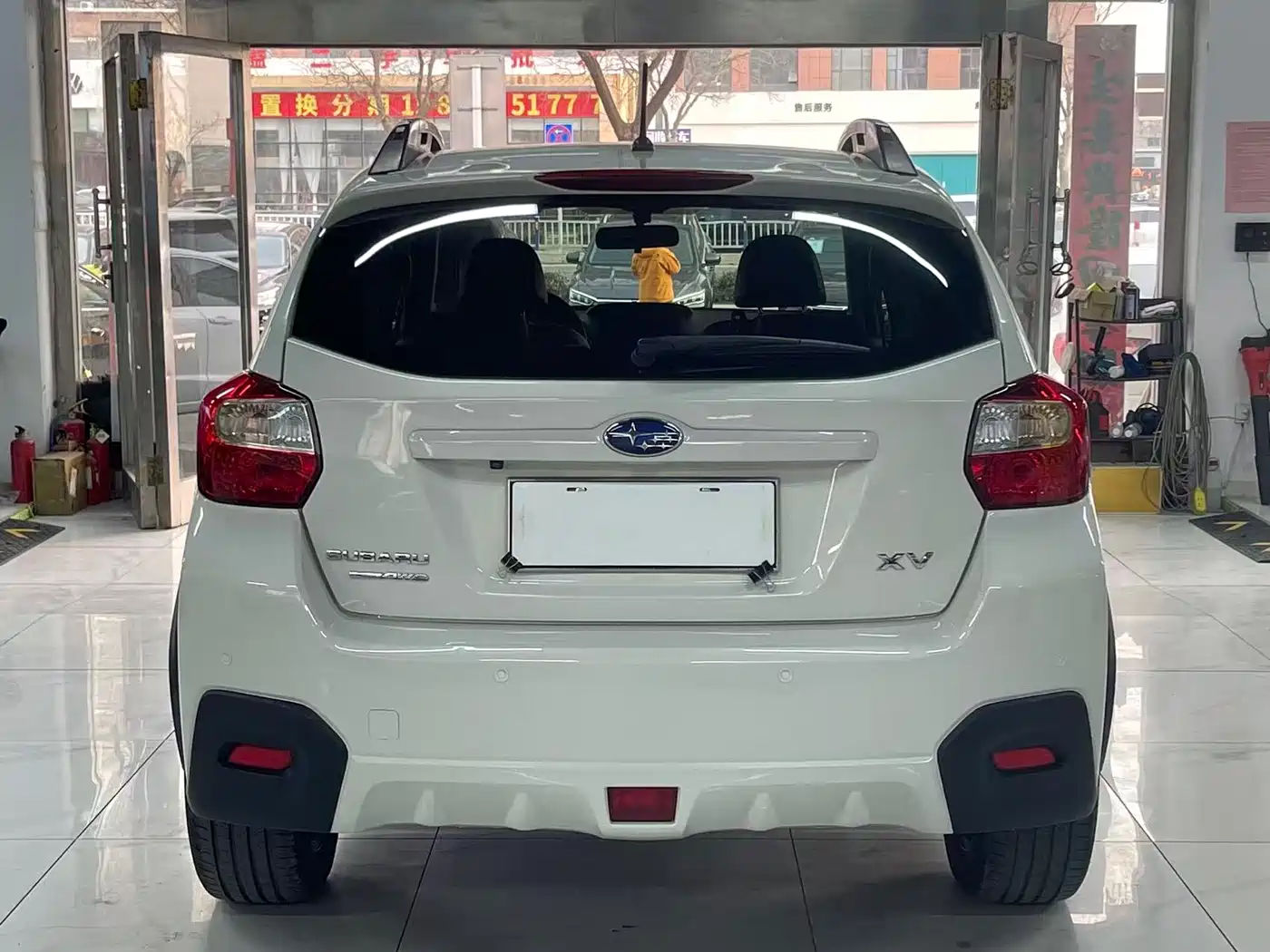 Subaru XV 2015 2.0i Luxury Edition фото 4