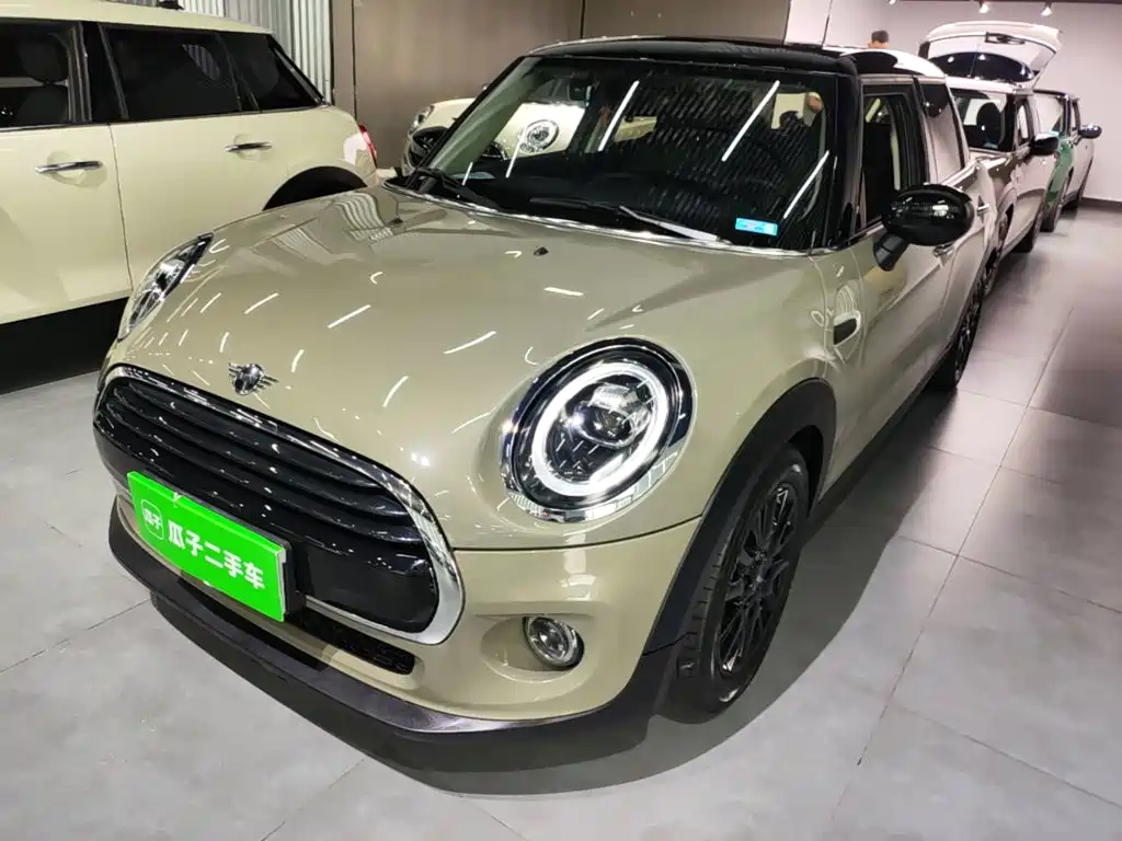 Фото 1 - MINI MINI