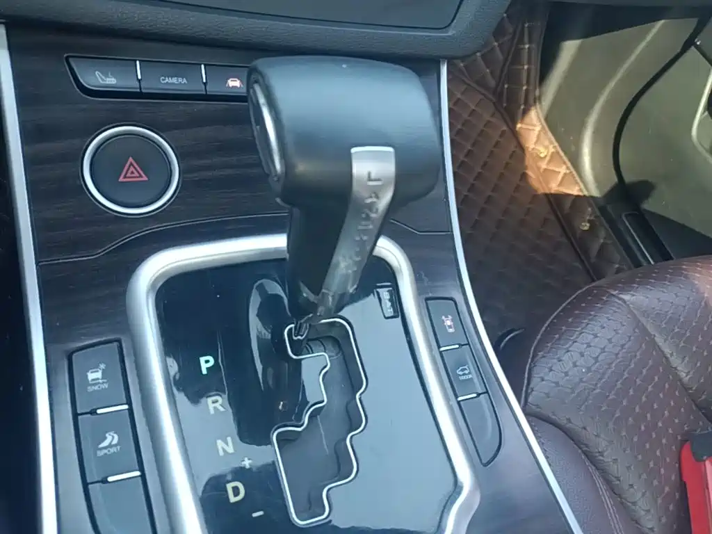 Landwind X7 2016 2015 2.0T Panorama Premium