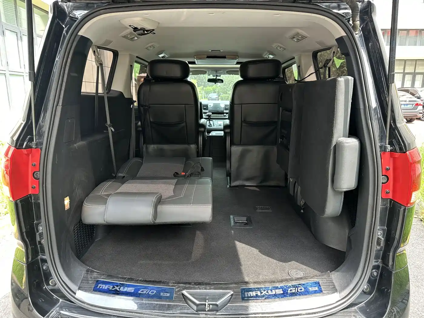 SAIC Maxus Maxus G10 2019 2018 PLUS 2.0T Automatic Elite Edition
