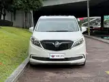 Фото 2 - Buick GL8