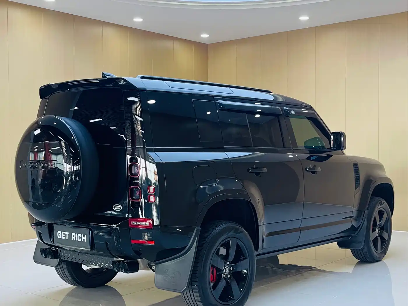 Land Rover Defender 2025 2025 110 3.0T P400 -Dynamic HSE