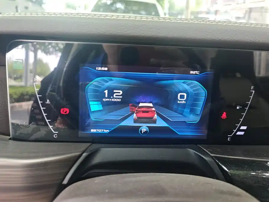 Besturn Bestune T77 2019 2019 230 TID Auto Luxury China VI