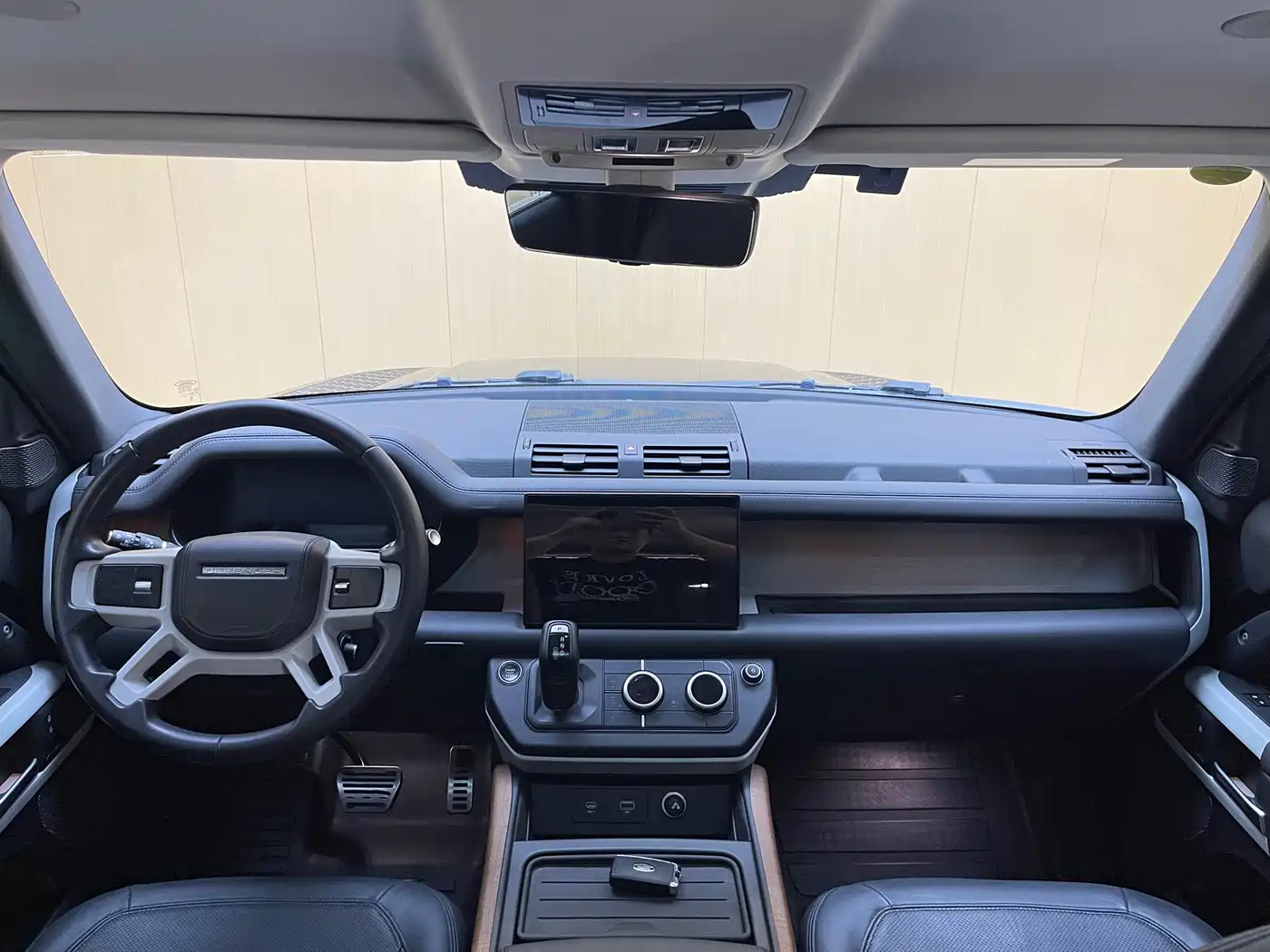 Фото 5 - Land Rover Defender