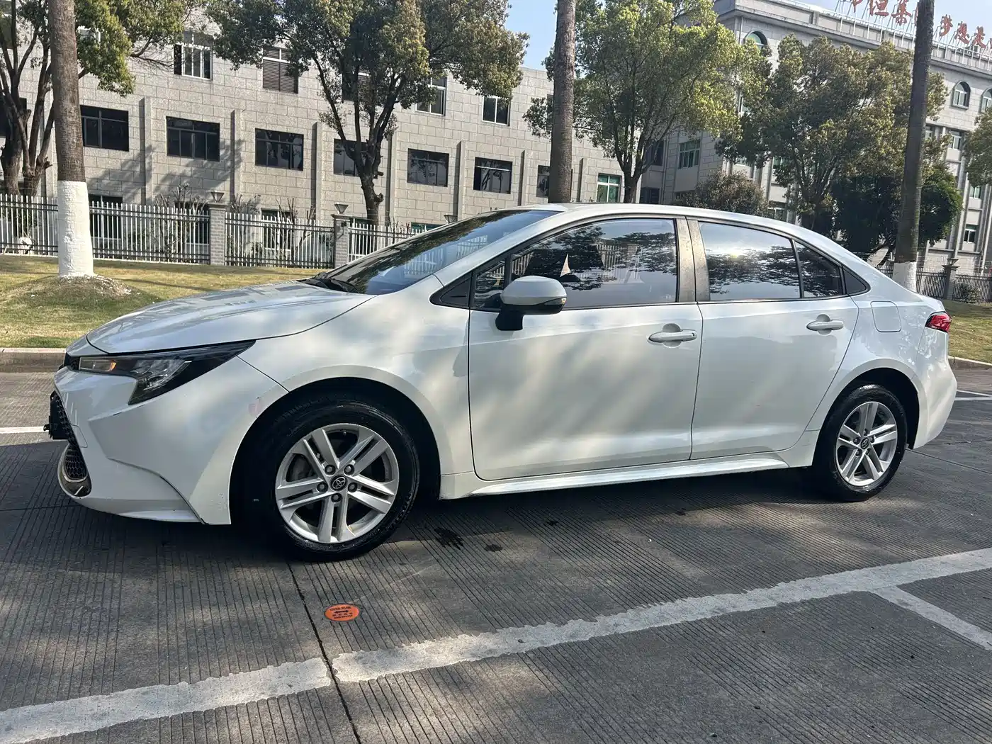 Toyota Levin 2019 185T CVT Luxury Edition China V фото 4