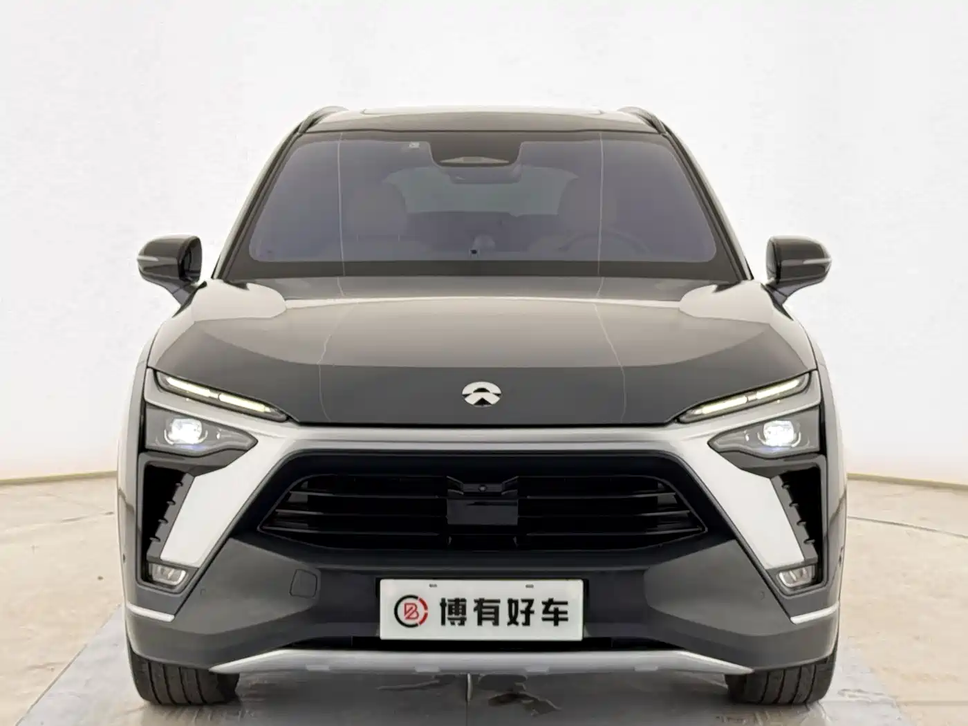 Фото 5 - NIO ES8