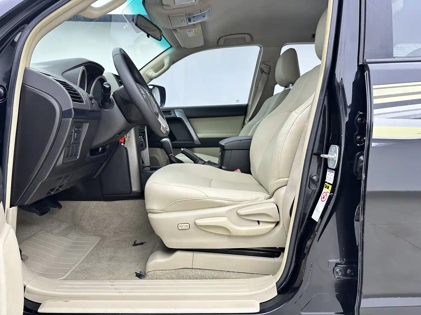 Toyota Prado (Import) 2010 2.7L Auto Luxury фото 6