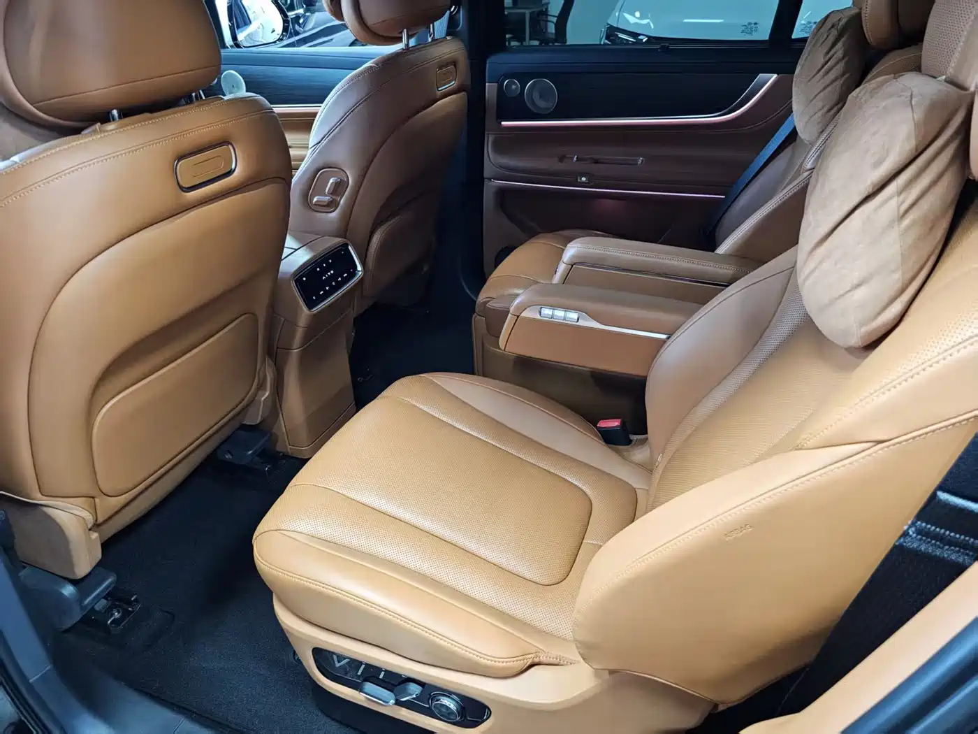 AITO Wenjie AITO M9 2024 2024 Range Extender Ultra 52kWh 6-seater