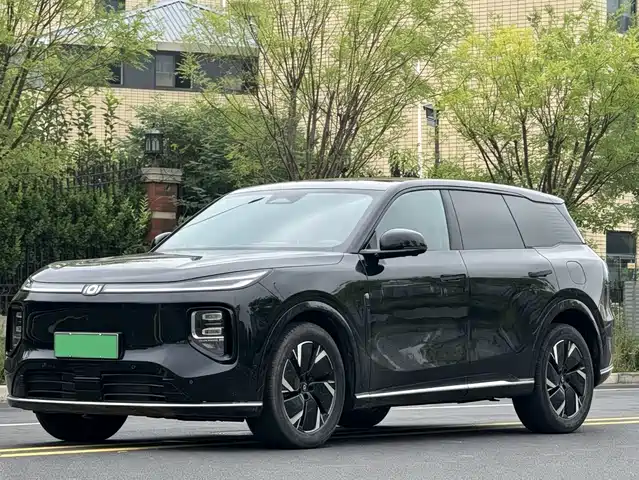  Changan Qiyuan Changan Qiyuan Q07 2025 215 Premium Model