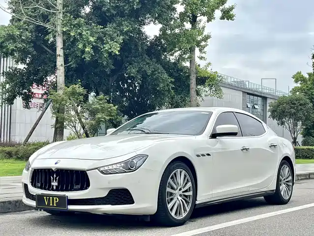 Maserati Ghibli 2014 3.0T Standard — фото 1