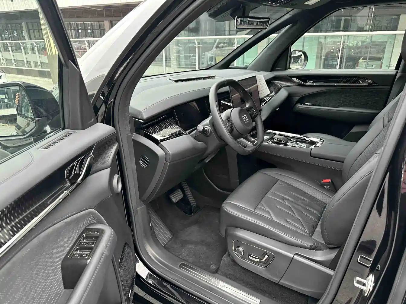 ZEEKR EXTREME KRYPTON 009