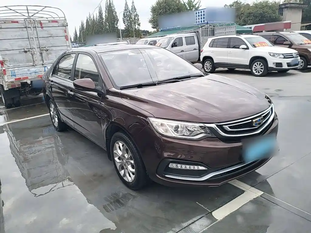 Фото 4 - Geely Vision