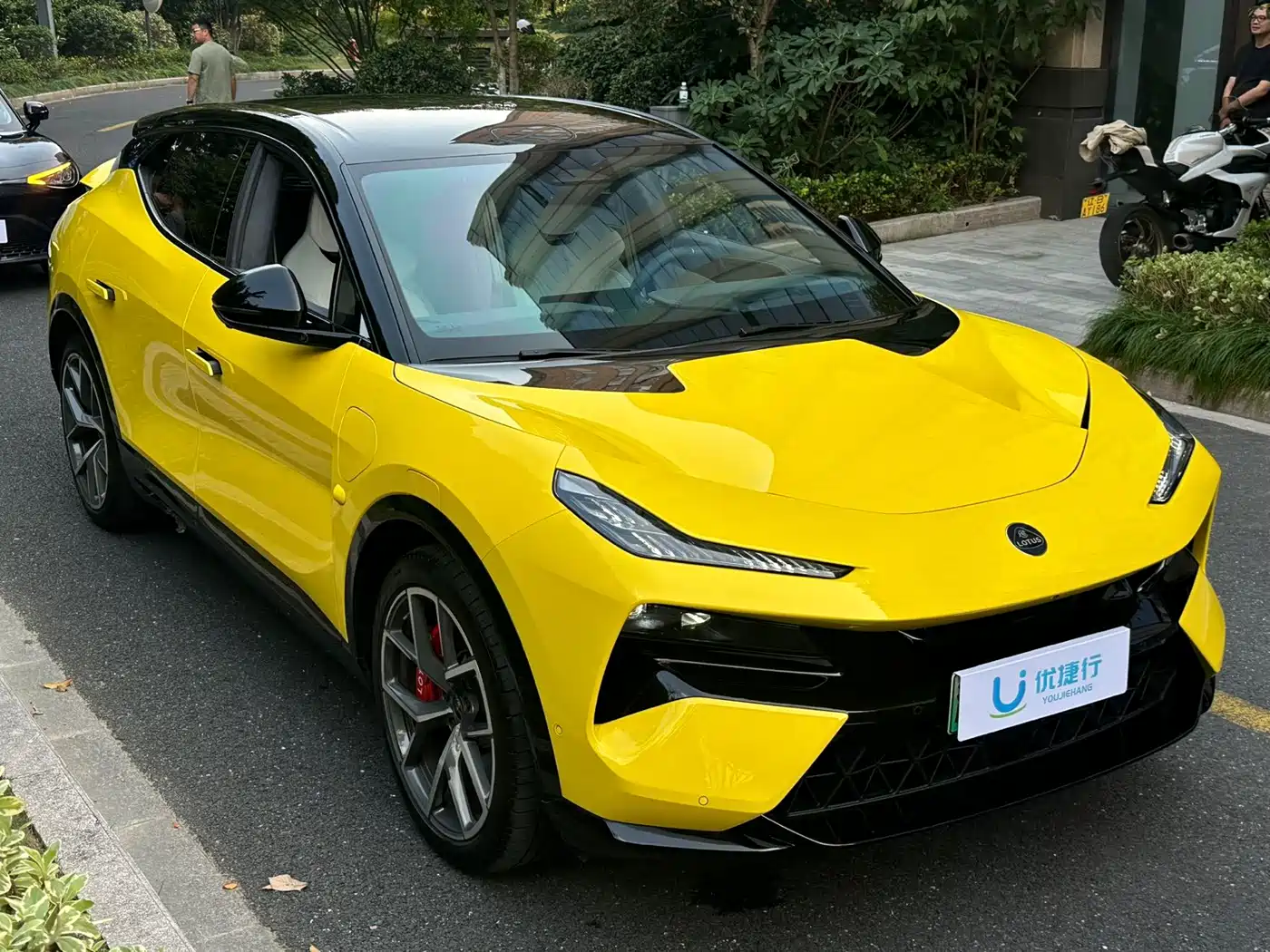 Lotus ELETRE 2026 2025 600 Luxury
