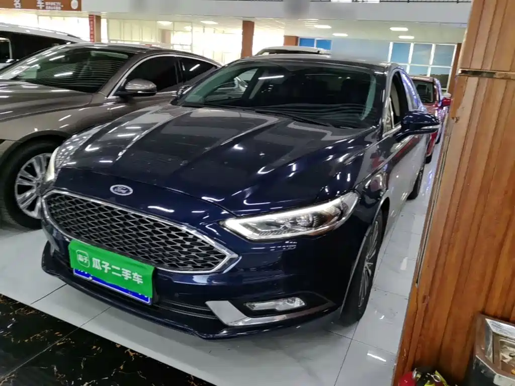 Фото 2 - Ford Mondeo