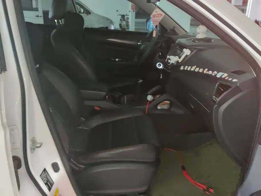 Changan CS75 2015 2014 2.0L Manual Luxury (China IV)