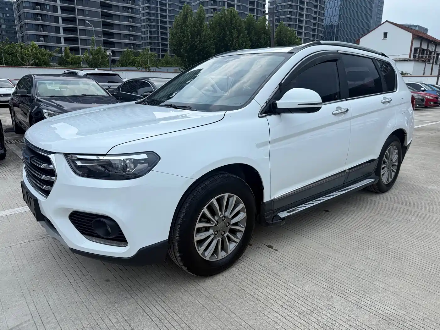 Фото 2 - Haval H6