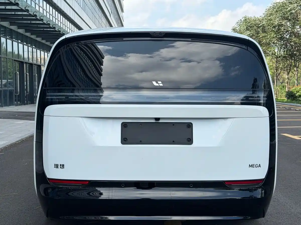 Li Auto MEGA 2025 2025 Ultra Smart Renewal Edition