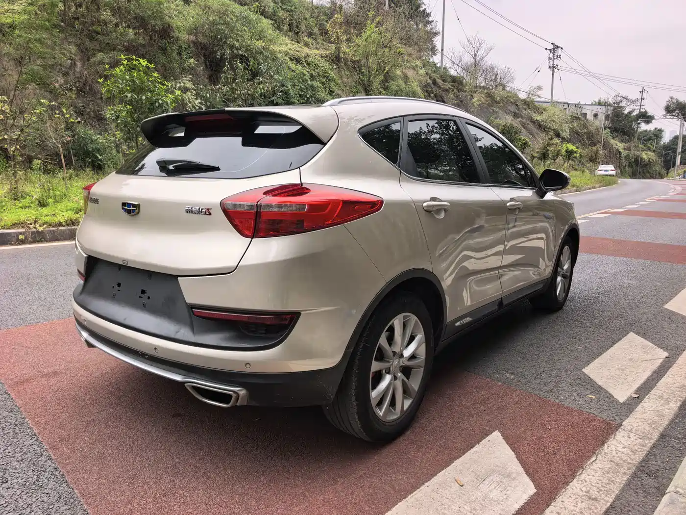 GEELY AUTOMOBILE EMGRAND GS