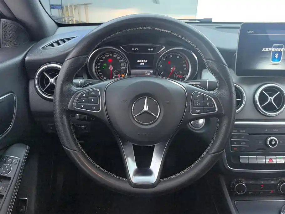 Фото 15 - Mercedes-Benz CLA (Import)