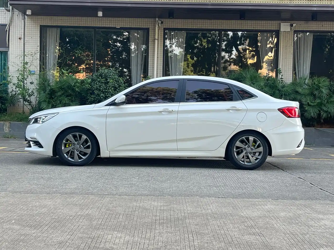 Changan Eado DT 2019 2018 1.6L Manual Intelligent Luxury