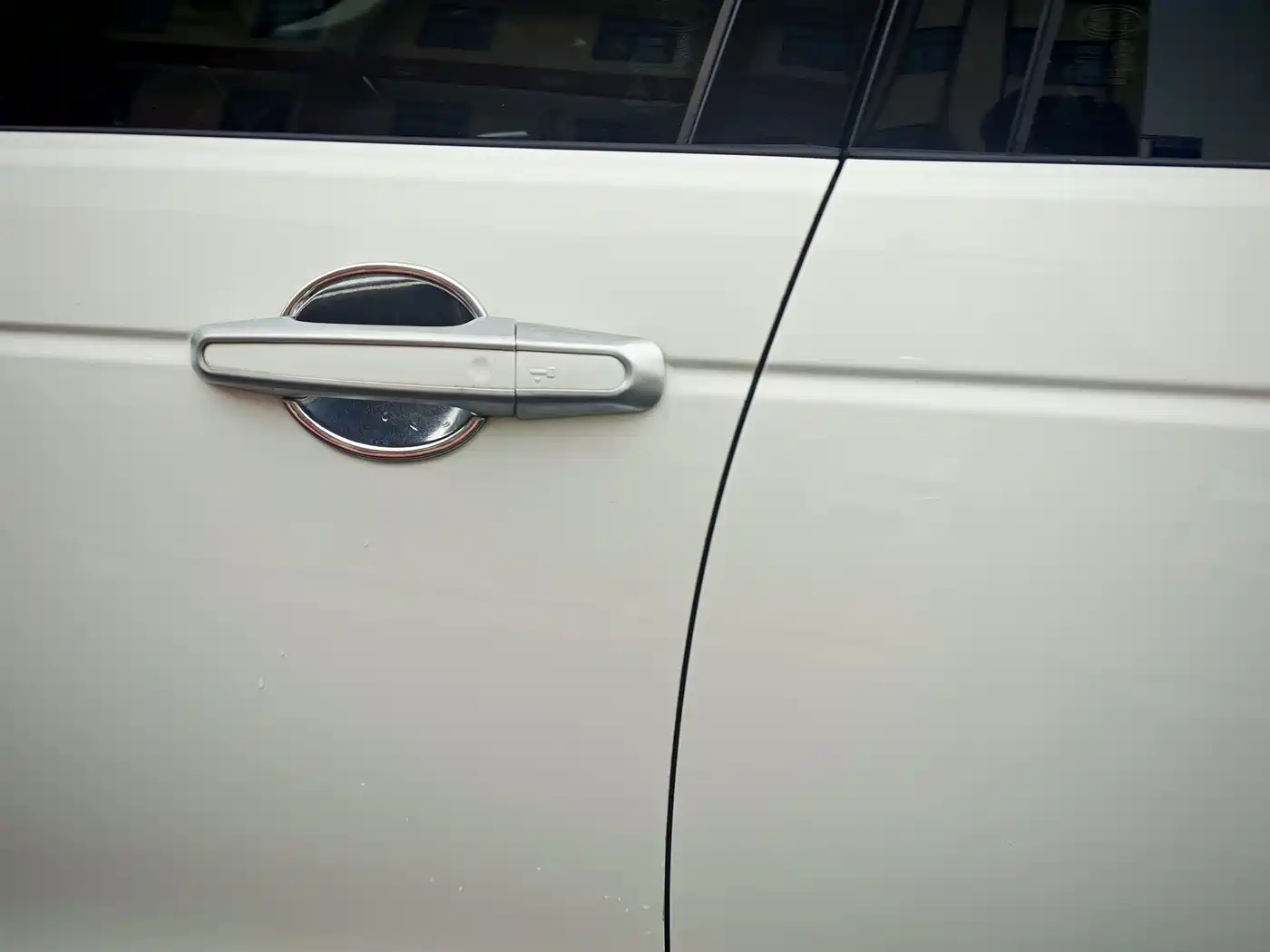 Land Rover Discovery Sport 2019 240PS HSE Edition China V фото 12