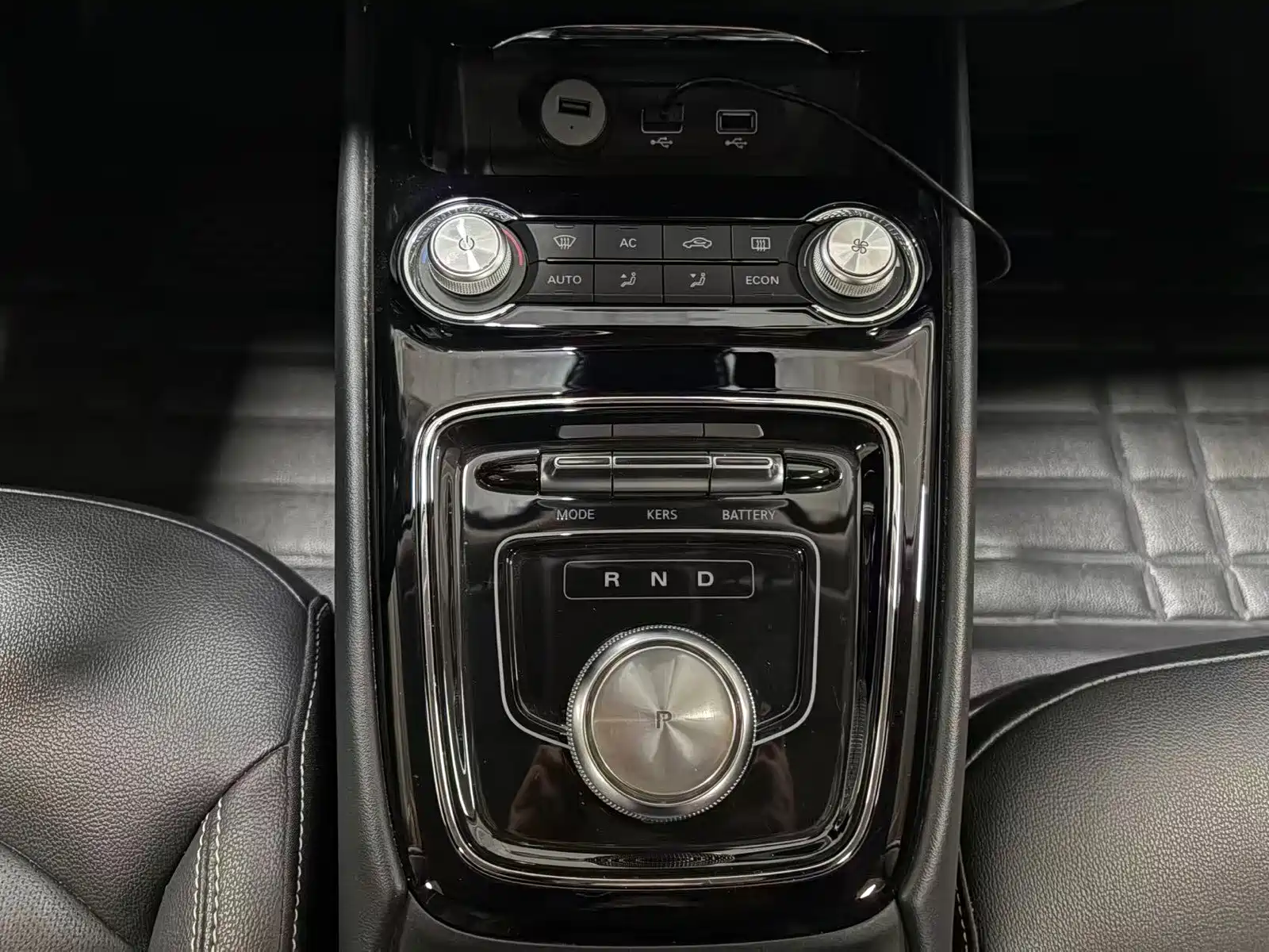 Фото 21 - Roewe Ei5