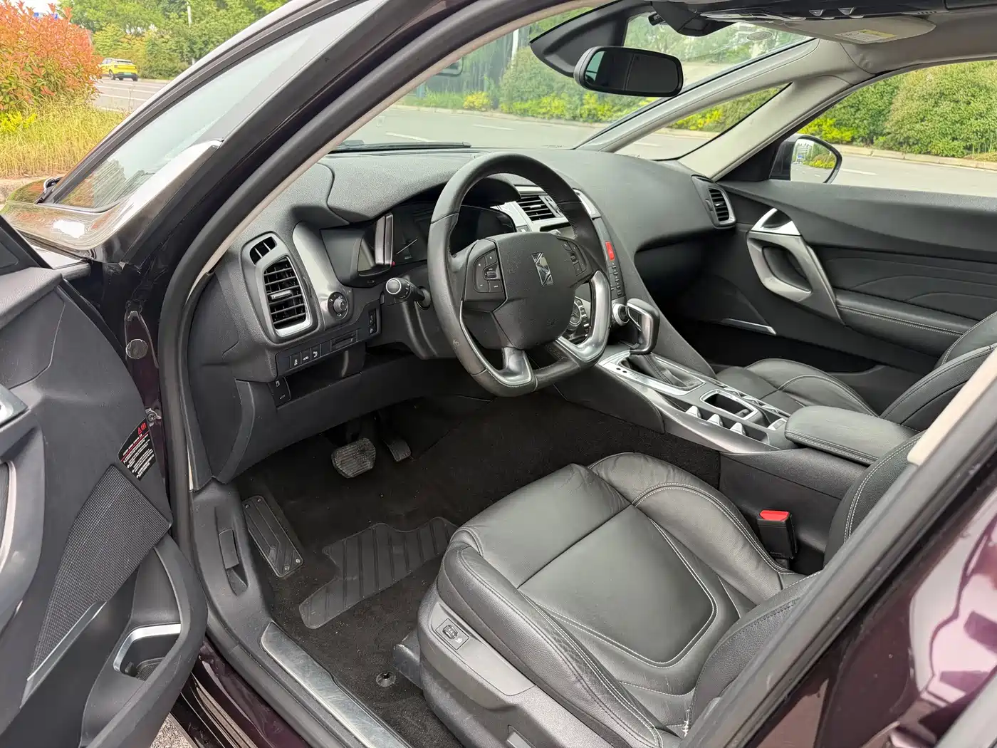 DS 5 2015 2015 1.6T Luxury THP160