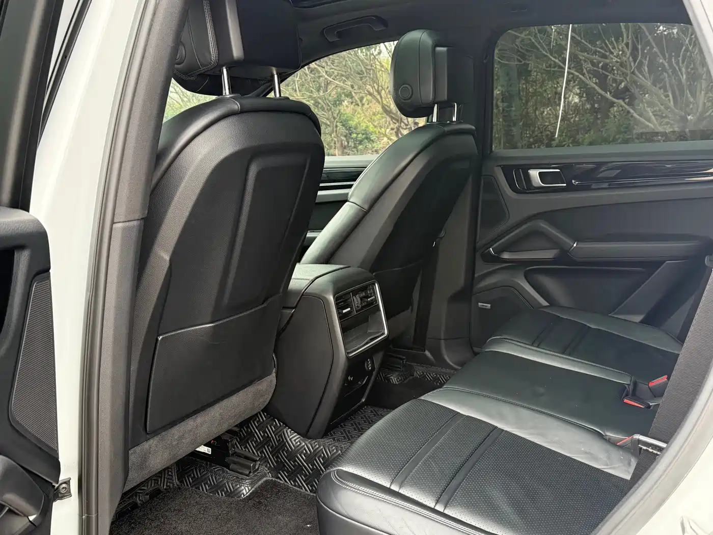 PORSCHE CAYENNE NEW ENERGY