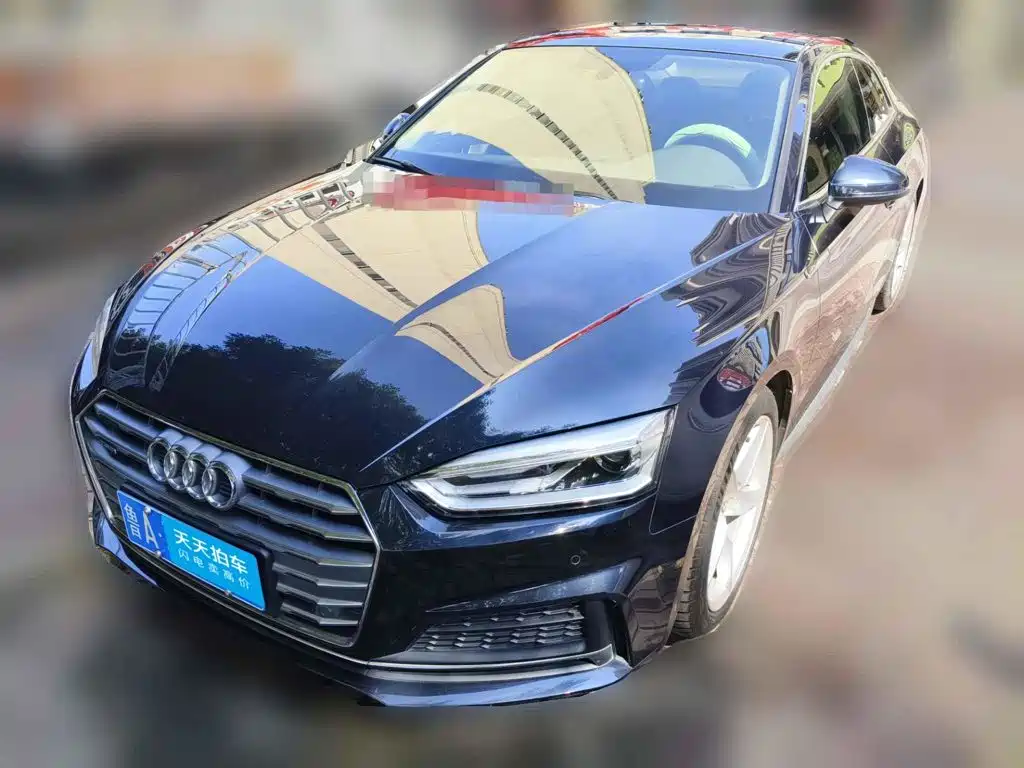 Фото 1 - Audi A5 (Import)