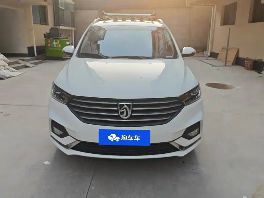 Baojun 360 2018 2018 1.5L Manual Luxury Model China V
