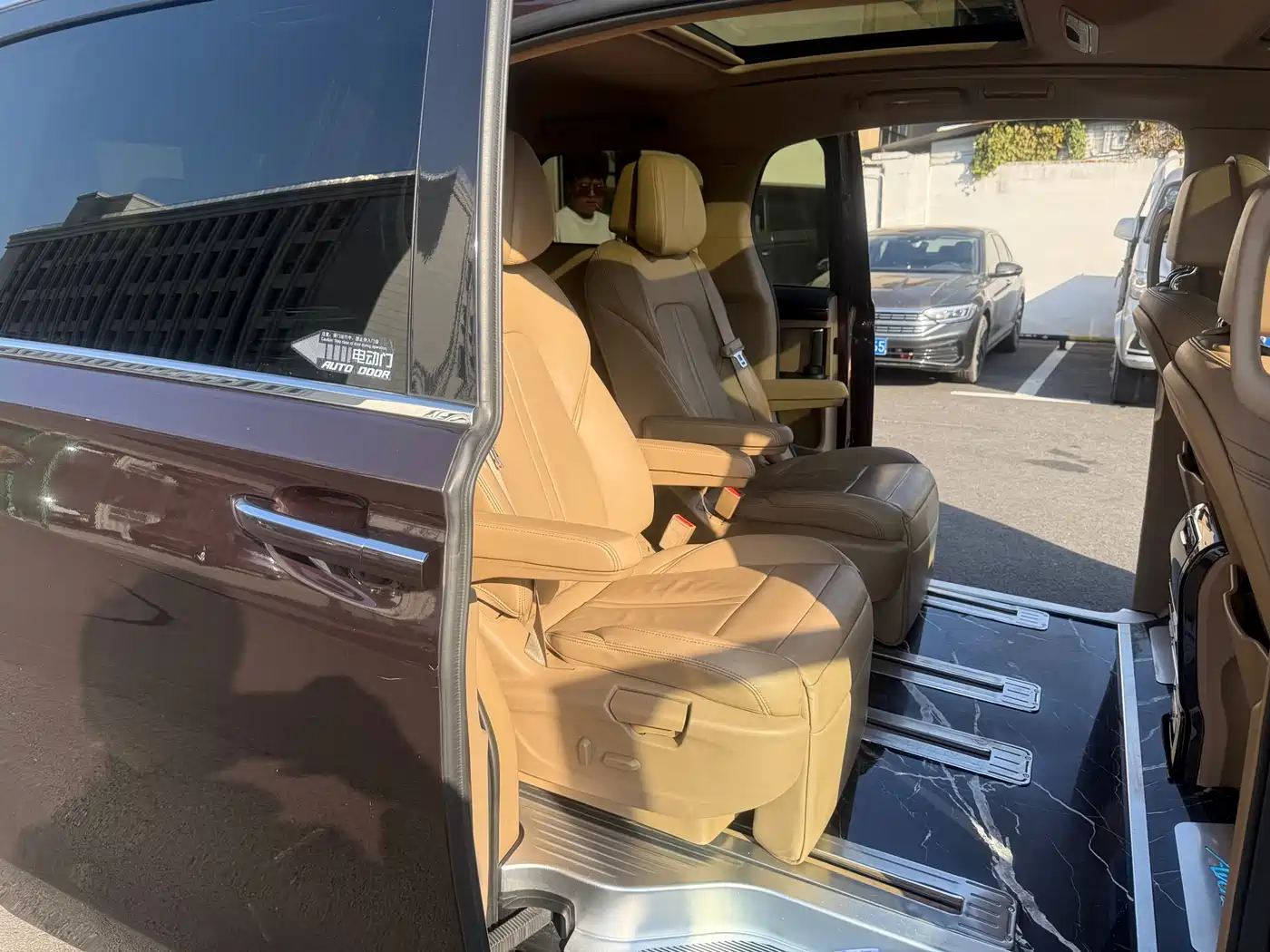 Buick GL8 2018 ES 28T Luxury Type China VI фото 24